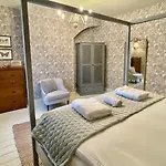 Tatil Evi At No 4 Centre *