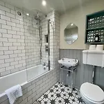 Tatil Evi At No 4 Centre