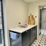 At No 4 Centre * York