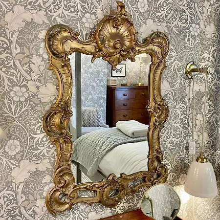 At No 4 Centre Tatil Evi