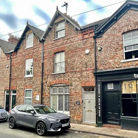 Tatil Evi At No 4 Centre