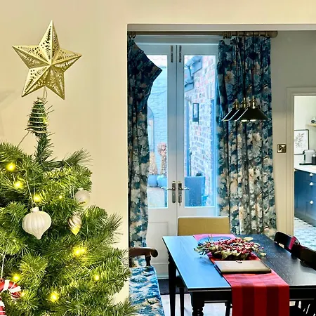 At No 4 Centre Hébergement de vacances *