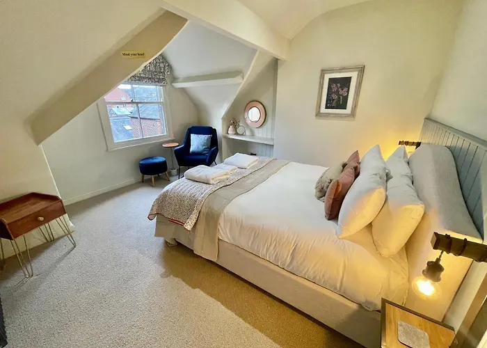 At No 4 Centre 펜션 요크